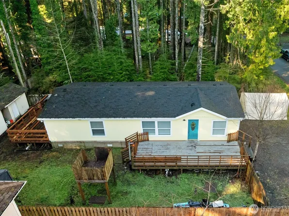 48 Robin Lane, Pacific Beach, WA 98571