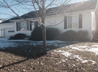 414 E Becky Ln, Mount Pleasant, IA 52641