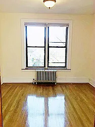 Rented by Eleni Moustakis LREB