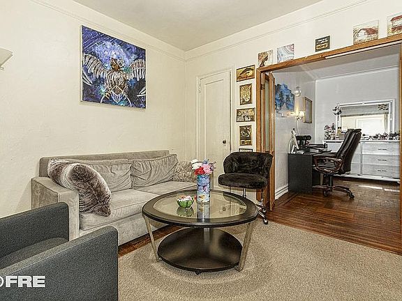 3rd image of 909 E 29th St APT 3K