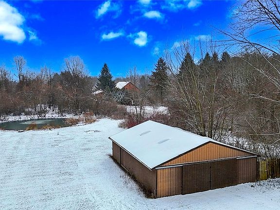 4th image of 6151 Taylor Rd