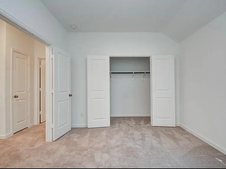 630 Aspen Falls Ct — Photo 12