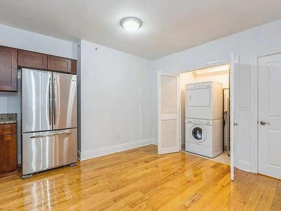 5th image of 809-815 22nd St #1209