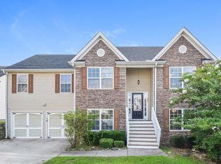 229 Overlook Dr, Dallas, GA 30157