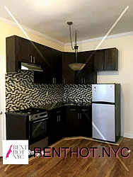 Rented by Weissman Realty