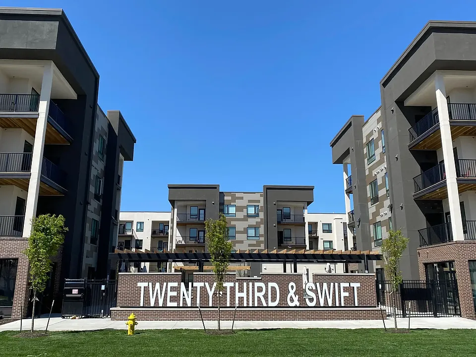 23rd and Swift