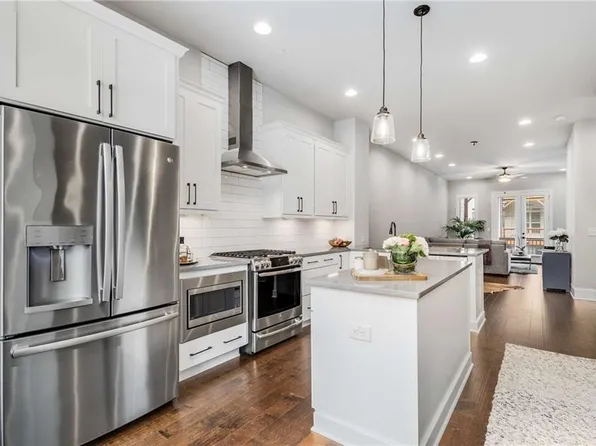 4330 Parkside Pl, Sandy Springs, GA 30342