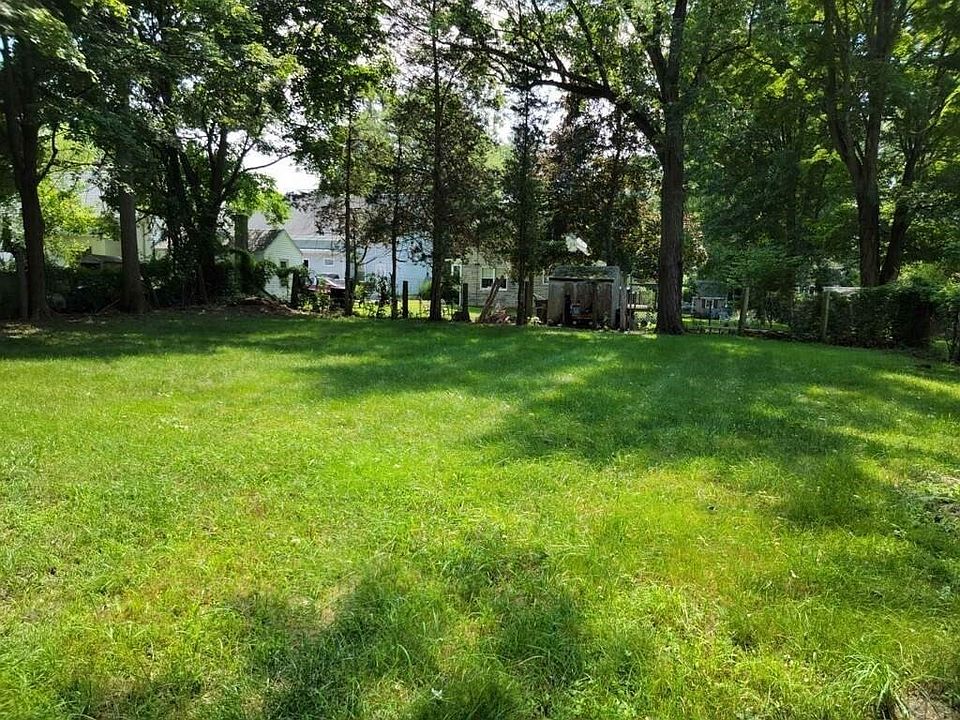 7 West St, Middleboro, MA 02346 Zillow