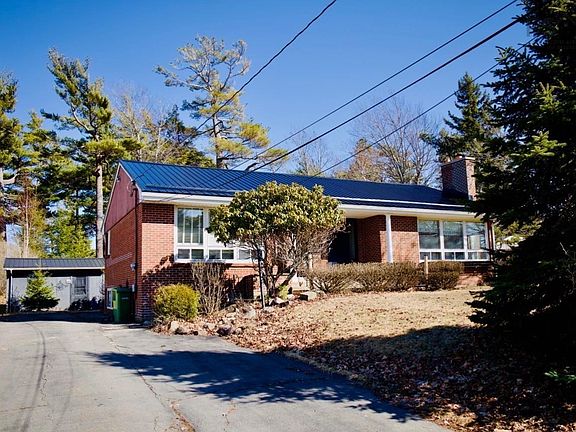 2nd image of 109 Birch St