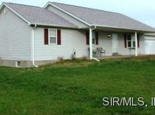 13001 Daiber Rd, Highland, IL 62249