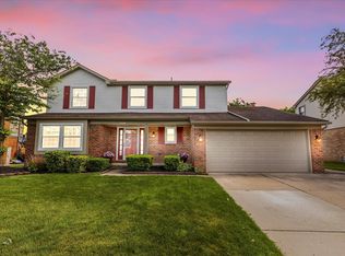 45951 Hanford Rd, Canton, MI 48187