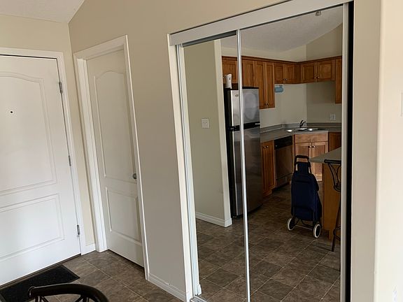 5th image of 330 Clareview Station Dr NW #1431