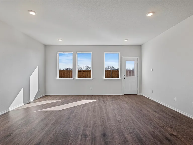 6229 Holly Springs Rd — Photo 12