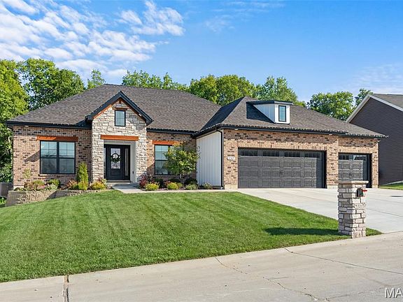4th image of 2317 Fiddlers Ct