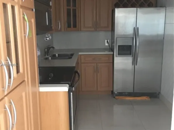 6969 Collins Ave APT 1207, Miami Beach, FL 33141