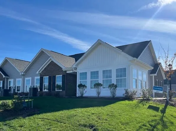 1132 Forest Oaks Dr, Butler, PA 16001