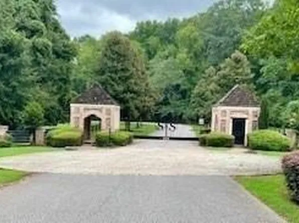 165 Bexley Heath Dr #35, Athens, GA 30607