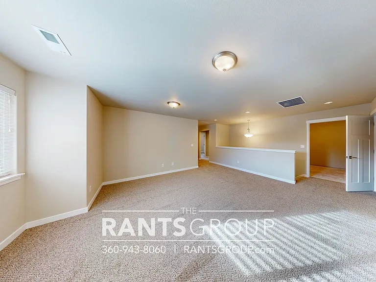 9736 Brayden Ct SE — Photo 32