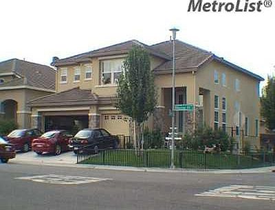 1st image of 8769 Heritage Hill Dr