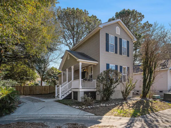 882 Sedge Ct, Charleston, SC 29412
