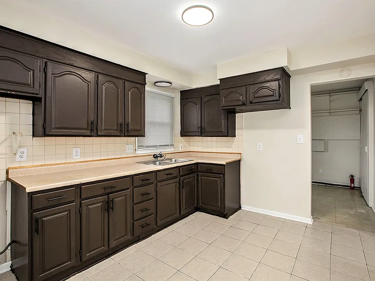 3998 Douglas Ct — Photo 5