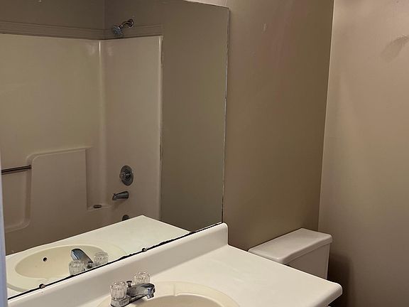 3rd image of 140 Lanier Dr #177