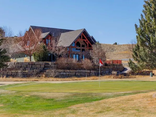 701 Olive Glenn Dr, Cody, WY 82414