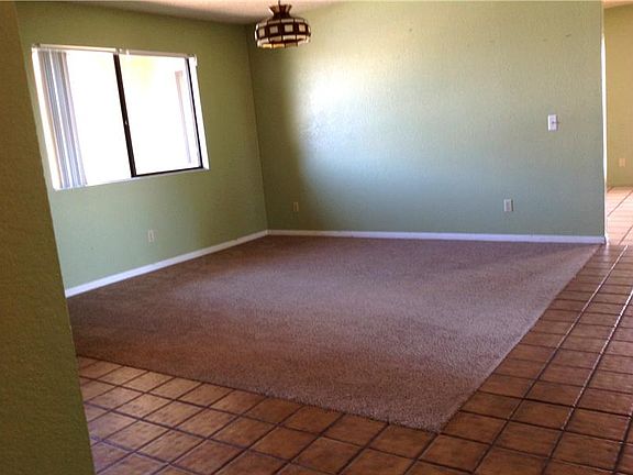 3rd image of 941 Strawberry Hill Ln