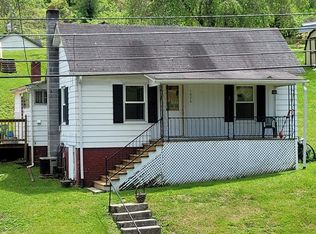 1026 E Main St, Saltville, VA 24370