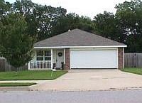 1st image of 819 SW Arrowhead Dr