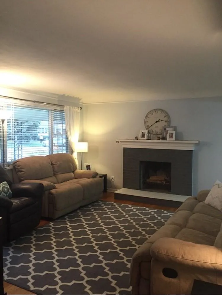 3 bed, 1.5 bath, 1226 sqft, $2,200 — Photo 2