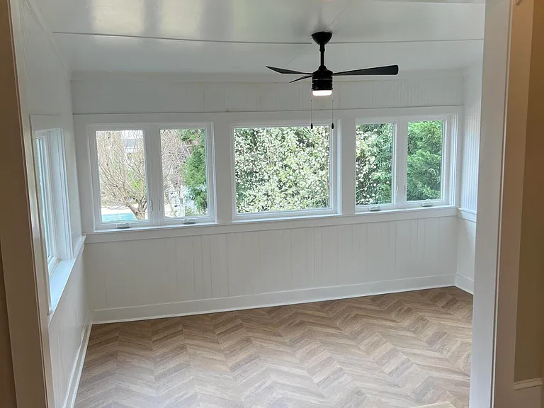 145 E Vermont Ave #B — Photo 4