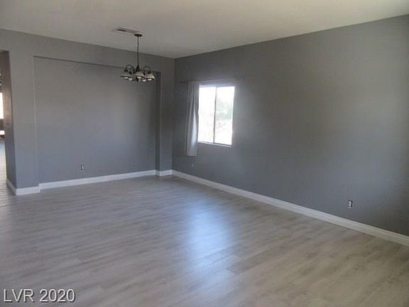 4th image of 6421 Amanda Michelle Ln