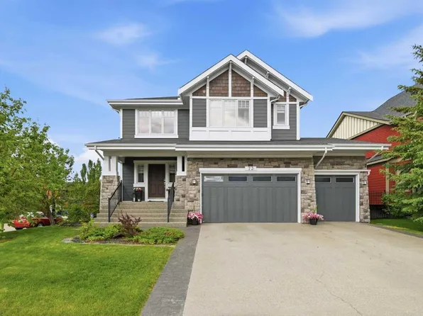 73 S Westpark Cres SW, Calgary, AB T3H 0C2