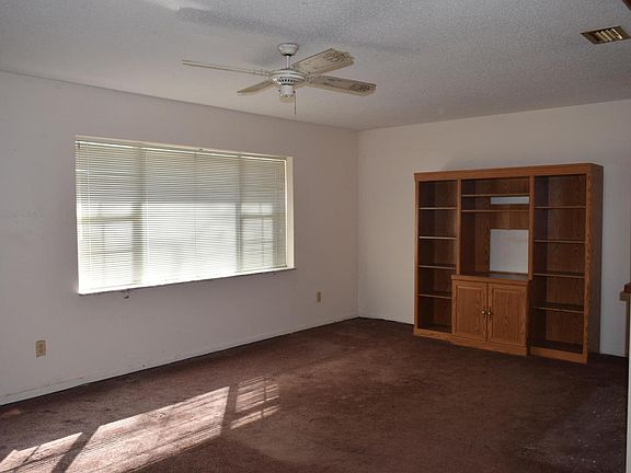 4th image of 1741 NE 91st Pl