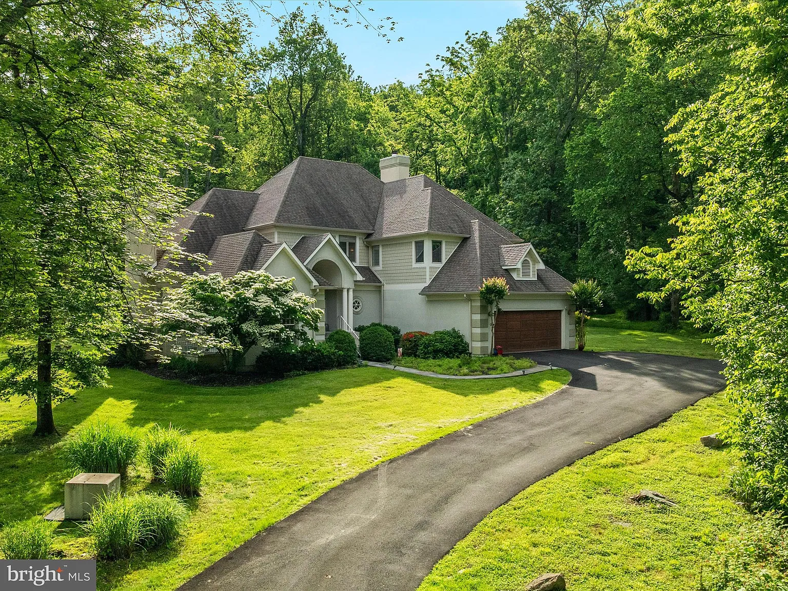 16205 Mountain Ridge Ln photo 1