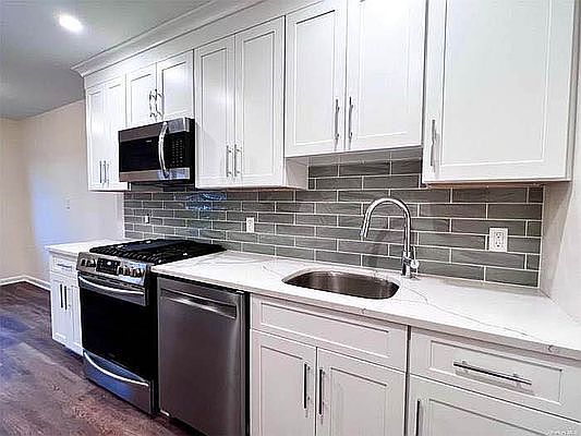 2nd image of 20-14 47th St #3