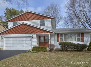 48 Margaret Ter, Cary, IL 60013