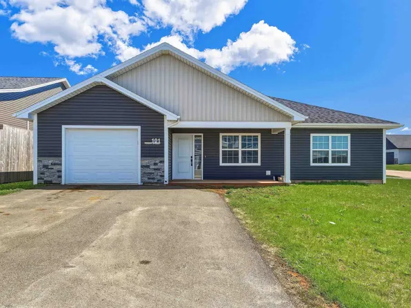 101 Parent St, Charlottetown, PE C1C 1R2