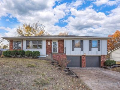 8312 Ditzler Ave, Raytown, MO, 64138