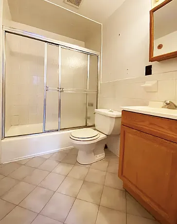 495 Henry St #2F — Photo 3