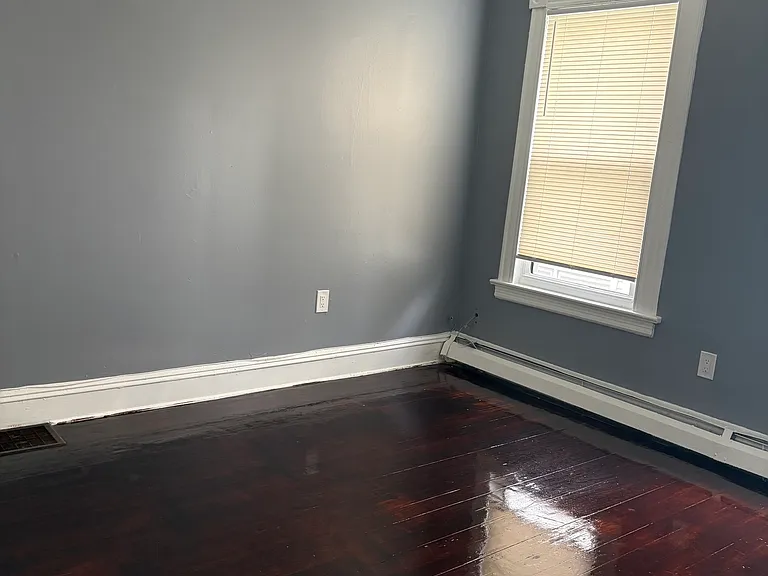 34 Lenox St #2 — Photo 11
