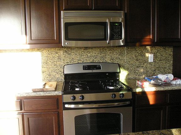 3rd image of 2586 Nautica Ct