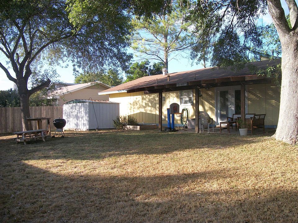 2nd image of 5214 Galacino St