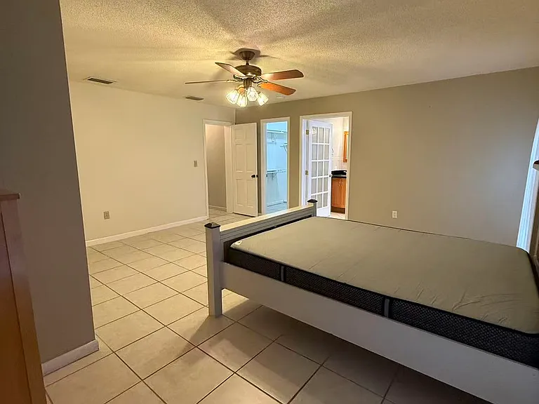 10020 SW 83rd St — Photo 27