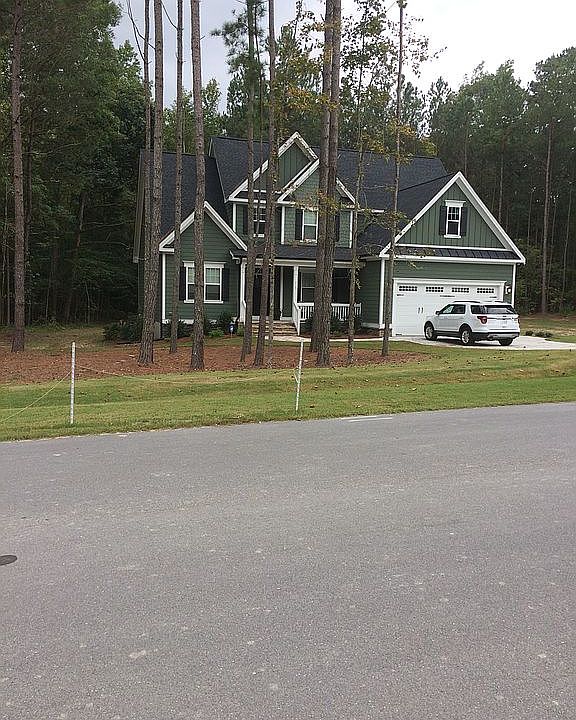 2nd image of 113 Demilt Dr
