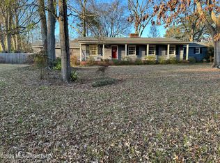 1424 E Northside Dr, Jackson, MS 39211
