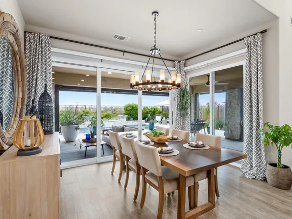 4472 Hillside Rd, Madera, CA 93636