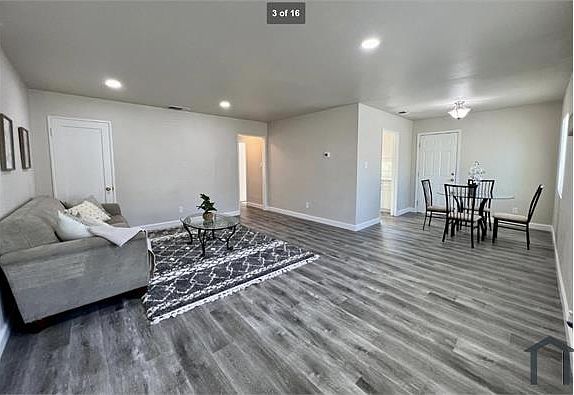 3rd image of 7412 25th Ave