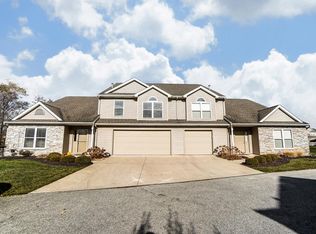 9935 Oak Trail Rd, Fort Wayne, IN 46825